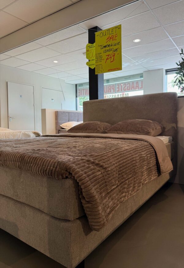 Boxspring Comfort de Luxe 2 scaled