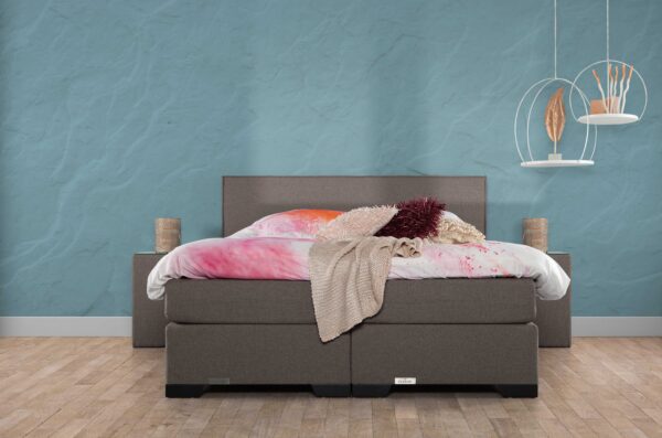 Caresse 3850 2 Front scaled